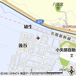 富山県小矢部市埴生2600-83周辺の地図