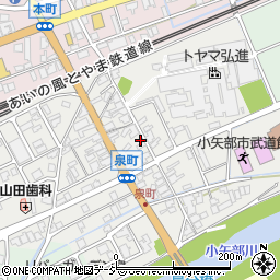 富山県小矢部市泉町4-19周辺の地図