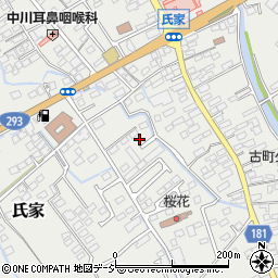 栃木県さくら市氏家1806-13周辺の地図