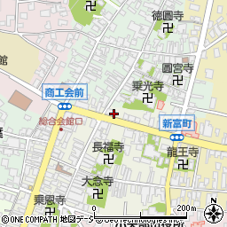 富山県小矢部市中央町3-14周辺の地図