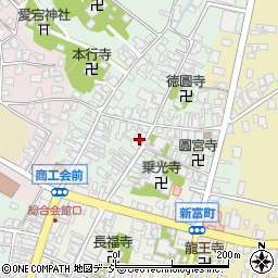 富山県小矢部市八和町4-24周辺の地図