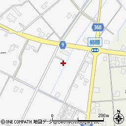 富山県小矢部市芹川530-10周辺の地図