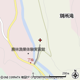 富山県小矢部市別所滝1429周辺の地図