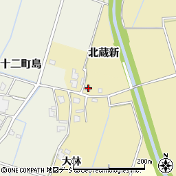 富山県高岡市東藤平蔵710周辺の地図