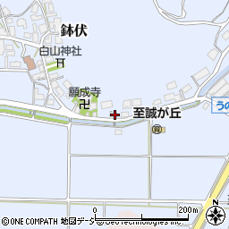石川県かほく市鉢伏ワ33周辺の地図