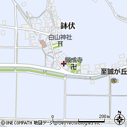 石川県かほく市鉢伏ワ42周辺の地図