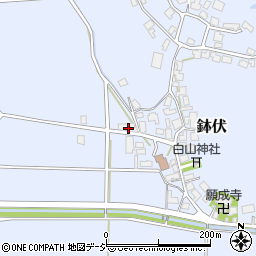 石川県かほく市鉢伏イ196周辺の地図