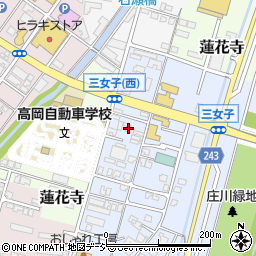 富山県高岡市三女子145-1周辺の地図