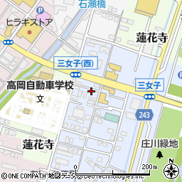 富山県高岡市三女子146-6周辺の地図