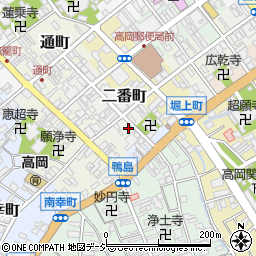 富山県高岡市二番町105周辺の地図