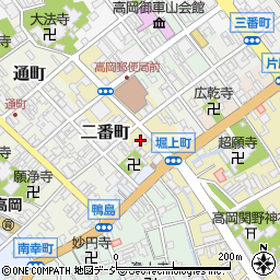 富山県高岡市御馬出町93周辺の地図