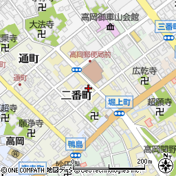 富山県高岡市御馬出町79周辺の地図