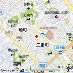 富山県高岡市御馬出町73周辺の地図
