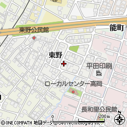富山県高岡市角106-61周辺の地図