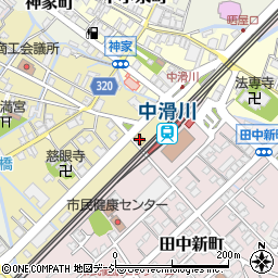 ファミリーマート滑川田中町店周辺の地図