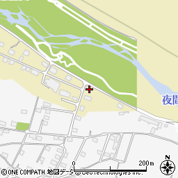 長野県中野市越1561周辺の地図