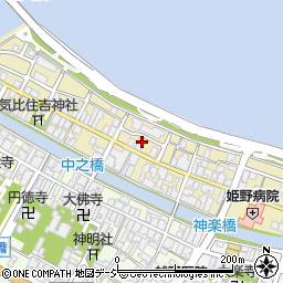 富山県射水市放生津町8周辺の地図