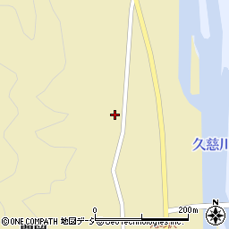 福島県東白川郡矢祭町関岡堰場周辺の地図
