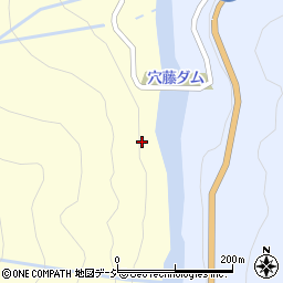 穴藤ダム周辺の地図