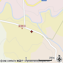 新潟県妙高市東菅沼207周辺の地図