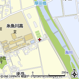 新潟県立糸魚川高等学校　教務室１年担任周辺の地図