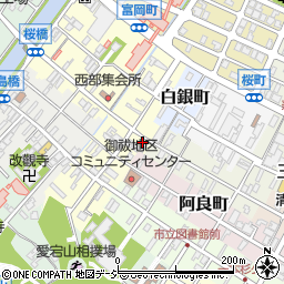 石川県七尾市魚町25周辺の地図