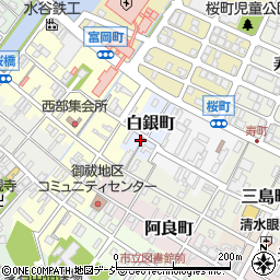 石川県七尾市白銀町8周辺の地図