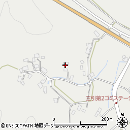 石川県七尾市三引町ウ周辺の地図