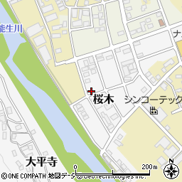 新潟県糸魚川市桜木98周辺の地図