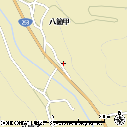 新潟県十日町市八箇甲681周辺の地図