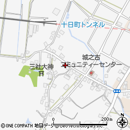 新潟県十日町市城之古989周辺の地図