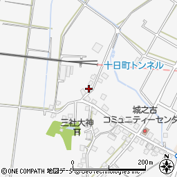 新潟県十日町市城之古770周辺の地図