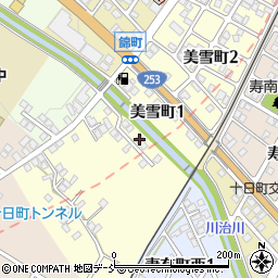 新潟県十日町市川治452周辺の地図