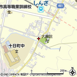 新潟県十日町市新座甲305周辺の地図