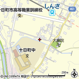 新潟県十日町市新座甲105周辺の地図