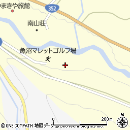 新潟県魚沼市下折立430周辺の地図