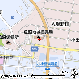 新潟県魚沼市大塚新田165周辺の地図