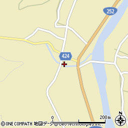 新潟県柏崎市高柳町岡田636周辺の地図