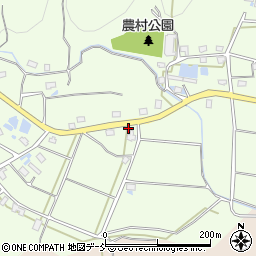 新潟県魚沼市中家932周辺の地図