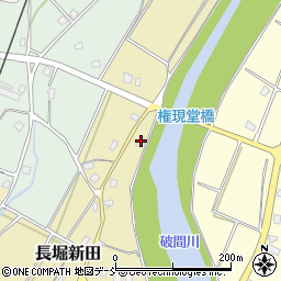 新潟県魚沼市長堀新田123周辺の地図