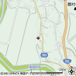 新潟県魚沼市小平尾281周辺の地図