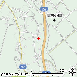 新潟県魚沼市小平尾334周辺の地図