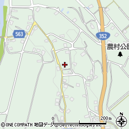 新潟県魚沼市小平尾294周辺の地図
