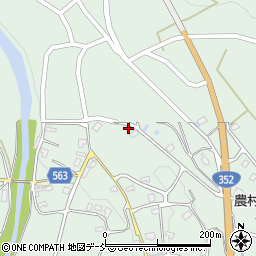 新潟県魚沼市小平尾456周辺の地図