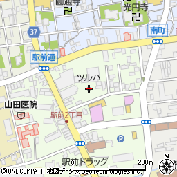 ツルハドラッグ柏崎駅前店周辺の地図