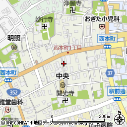 西本町駐車場周辺の地図