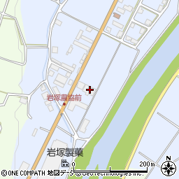 新潟県長岡市飯塚2800-1周辺の地図