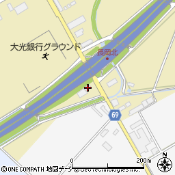 新潟県長岡市福道町747周辺の地図