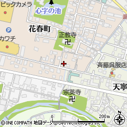 福島県会津若松市花春町7-8周辺の地図