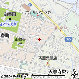 福島県会津若松市花春町9-17周辺の地図